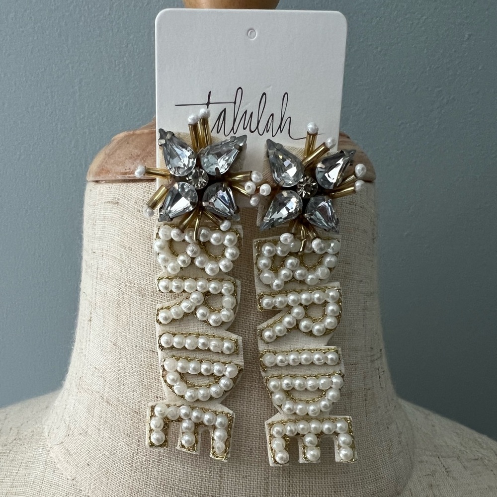 NWT “BRIDE” Pearl and Crystal Statement Earrings